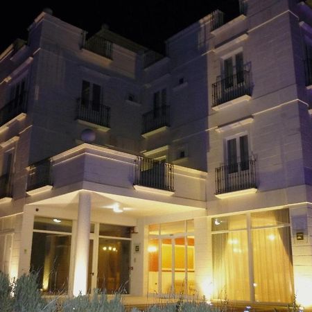 Hotel Madonna Delle Grazie Ceglie Messapica Exterior photo