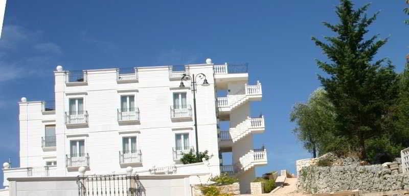 Hotel Madonna Delle Grazie Ceglie Messapica Exterior photo